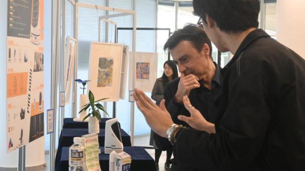 外方专业:产品与交互设计